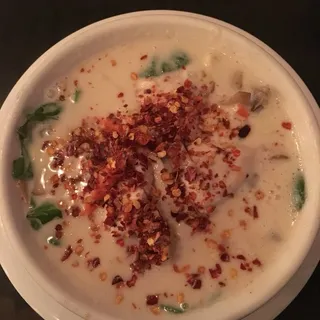 Tom Kha