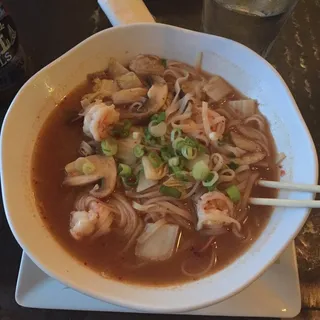 Spicy Noodle Tom Yum