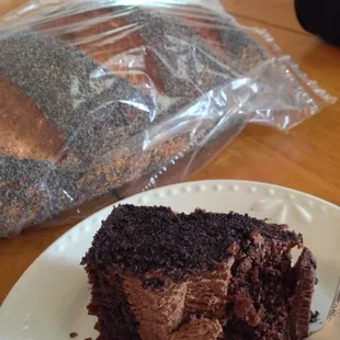 this was the chocolate mousse cake and the bread is named "struan"
