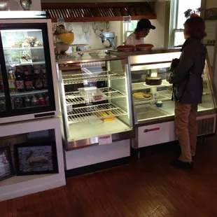 all sold out or close to it as we walked in, locals love this place.  the cookies go fast she says