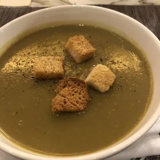 Classic split pea soup