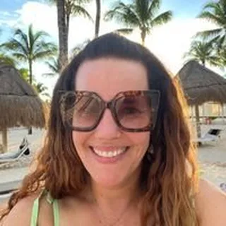 Alessandra G.