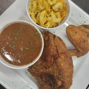 fried chicken, macaroni and cheese