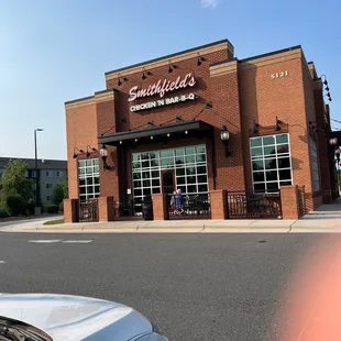 Smithfield's Chicken and Barbecue