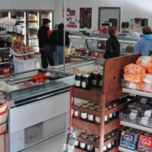 customers in a grocery store