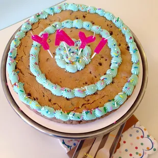 Cookie cake!