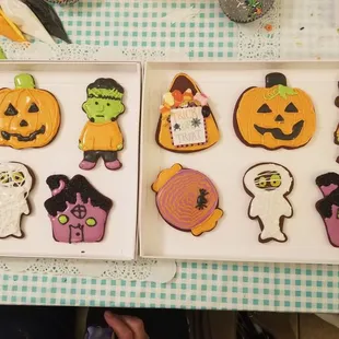 Halloween cookie class!