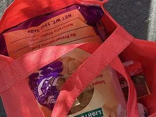 Lowe's Corner Market