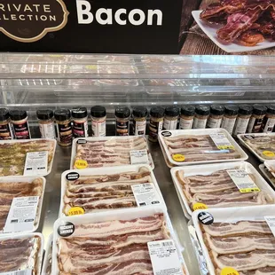 So many different kinds of bacon