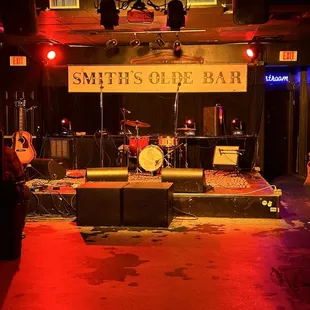 Smith's Olde Bar