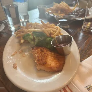 Salmon and fries