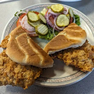 Fried tenderloin sandwich