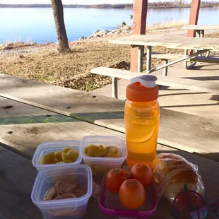 After walk snack time at Cabin Fever Trailhead trail by the lake.  12/02/2017