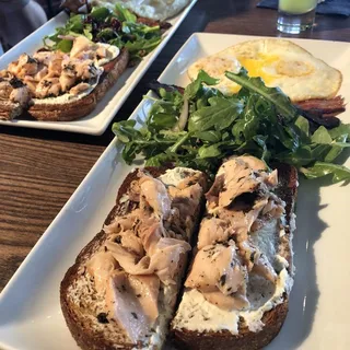 Salmon Toast