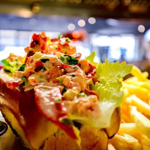 Maine Lobster Roll - Lemon Aioli, Brioche, French Fried Potatoes
