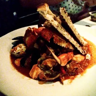 Seafood Cioppino