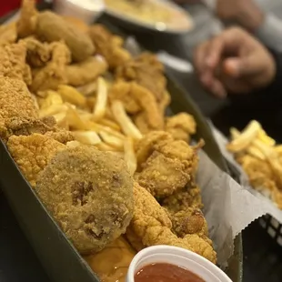 Seafood Boat