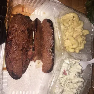 Hot Link ordered as a plate... with Mac &amp; Cheese and Potato Salad
