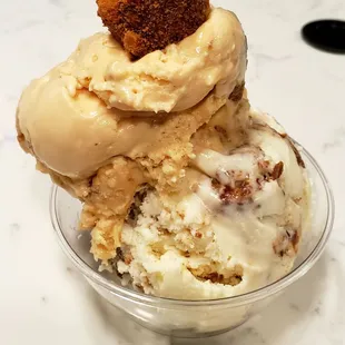 Two scoops w/ smize surprise