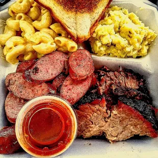 Brisket/Sausage
Mac n chz/Potato salad