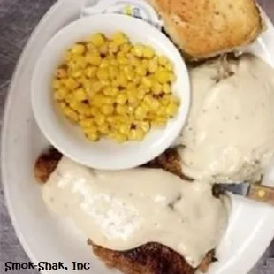 Smok-Shak FRIDAY SPECIAL - Chicken Fried Steak, mashed potatoes, gravy, corn, roll and cobbler #smokshak #lunchspecial #countryfriedsteak