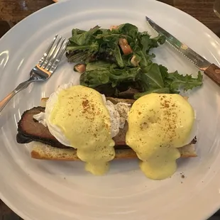 Mushroom Truffle Eggs Benedict