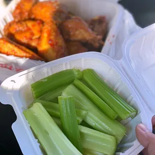 bbq wings, chicken wings and fried chicken, bbq chicken, food, chicken, fried chicken, chicken wings, poultry, fried chicken wings