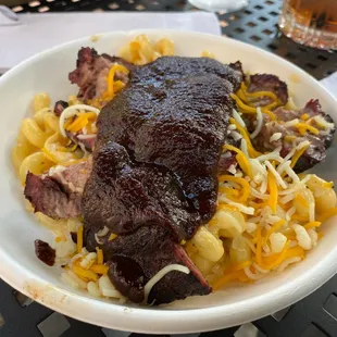 Mac &amp; Meat Bowl