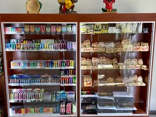 Diamond Vape and Smoke