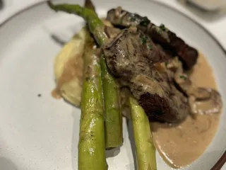 McGregor’s Butcher & Bistro