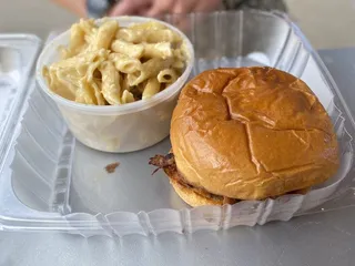 Big Belly Brothers BBQ