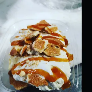 Caramel Banana Pudding Cheesecake