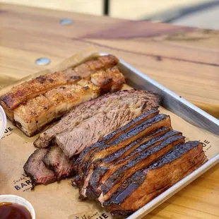 Char siu, beef brisket, and siu yuk (IG: @hangrytrails.us for more OC Foods)