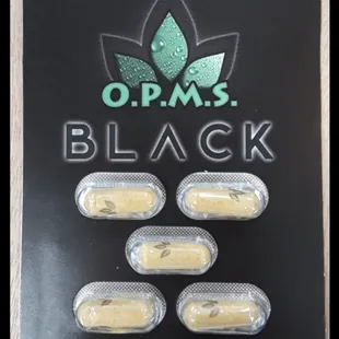 Opms black extracts capsules