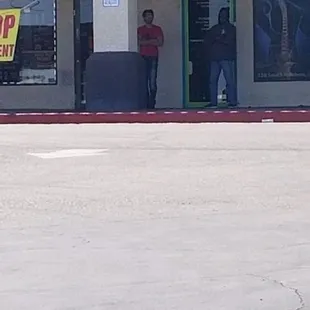 Dude in the red shirt. Worst customer &quot;service&quot; I&apos;ve ever had ANYWHERE.