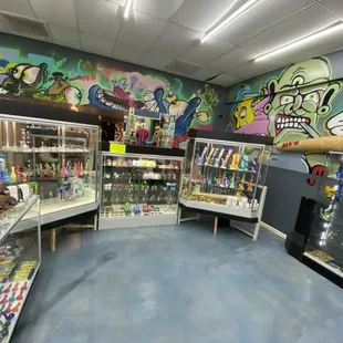 926 canal st."Smoke sum " name of the shop