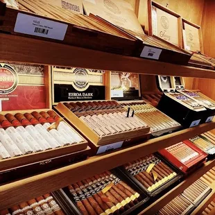 Cigar Collections -  &quot;Walk-in-Humidor&quot;