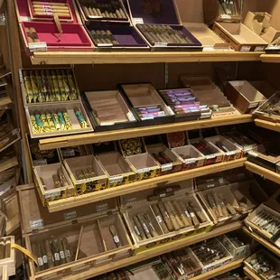 Best Cigar Collections in Friendswood !!