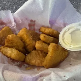 MAC &amp; cheese bites.