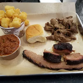 Tri-Tip Chili Cheese Tots