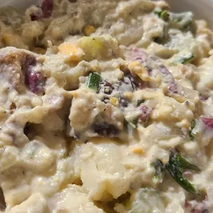 Fried potatoe salad..meh...wish they didnt add the green scallions..taste overpower the creaminess flavor.