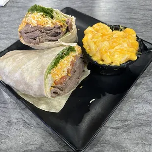 Tri tip wrap with macaroni and cheese