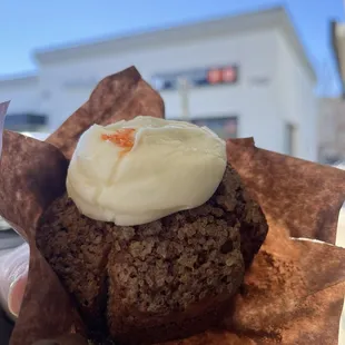 Carrot cake muffin