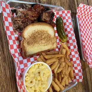 Pulled Pork Sandwich