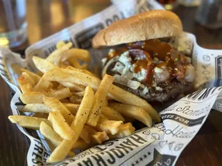 Game On Bar & Lounge 