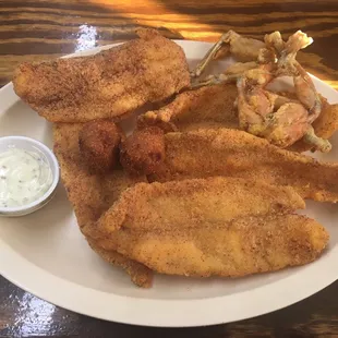 Fried Catfish and Frog Legs, we're in Kentucky!