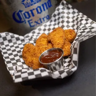 fried chicken, fried chicken wings, chicken wings and fried chicken, food, chicken, bbq chicken, chicken wings, bbq wings, poultry