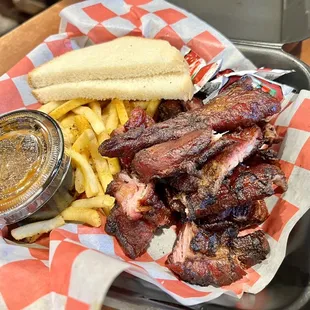ows ribs and french fries