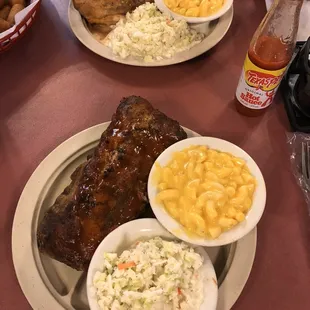 Baby Back Ribs, cole slaw &amp; mac n cheese
