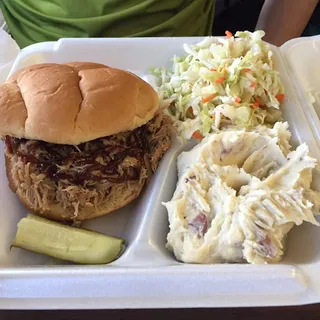Large Pulled Pork Plate